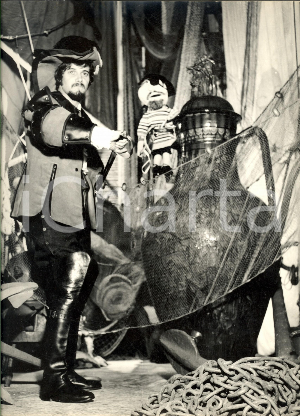 1970 ca I GIGANTI Enrico Maria PAPES in costume da moschettiere *Foto 22x30 cm