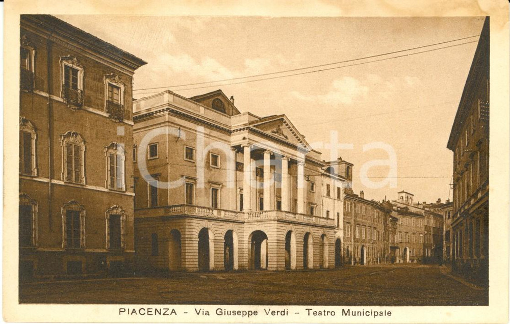 Cartolina originale da collezione 1930 ca PIACENZA Facciata del Teatro MUNICIPALE in via Giuseppe VERDI FP NV 1