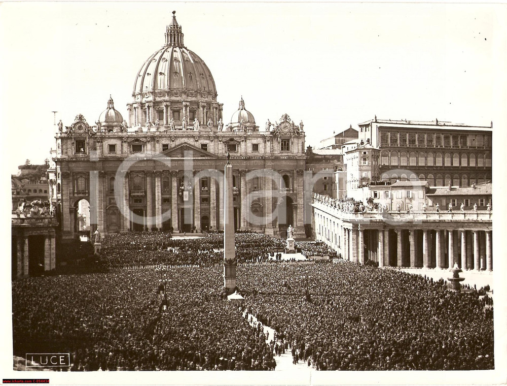 Fotografia d epoca originale 1939 ROMA S. PIETRO Nuovo papa Pio XII benedice i fedeli  Foto 24x18 cm 1