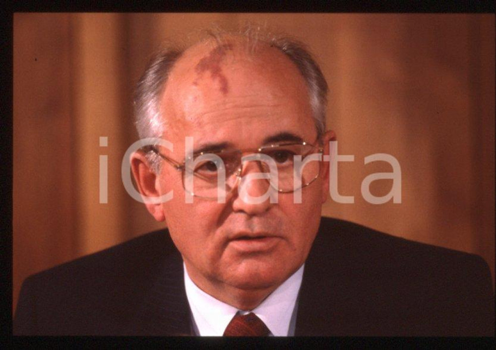 Fotografia d epoca originale 35mm vintage slide 1989 MILANO Michail GORBACHEV  President USSR Portrait 9 1