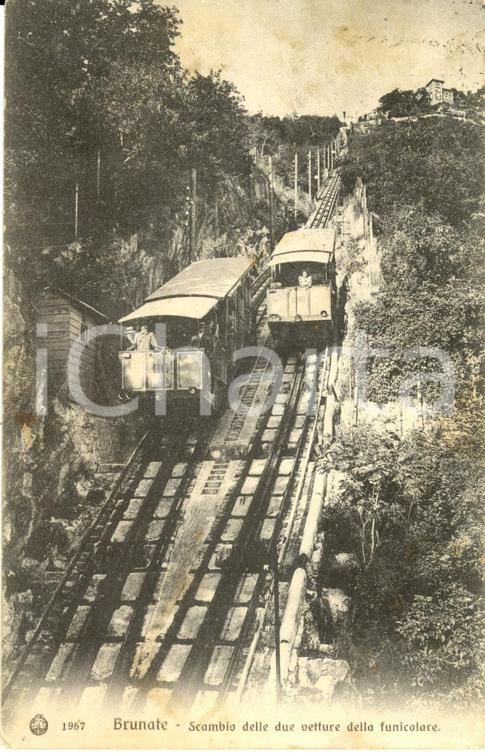 Cartolina originale da collezione 1905 ca BRUNATE (CO) Scambio delle due vetture della funicolare *Cartolina FP VG 1