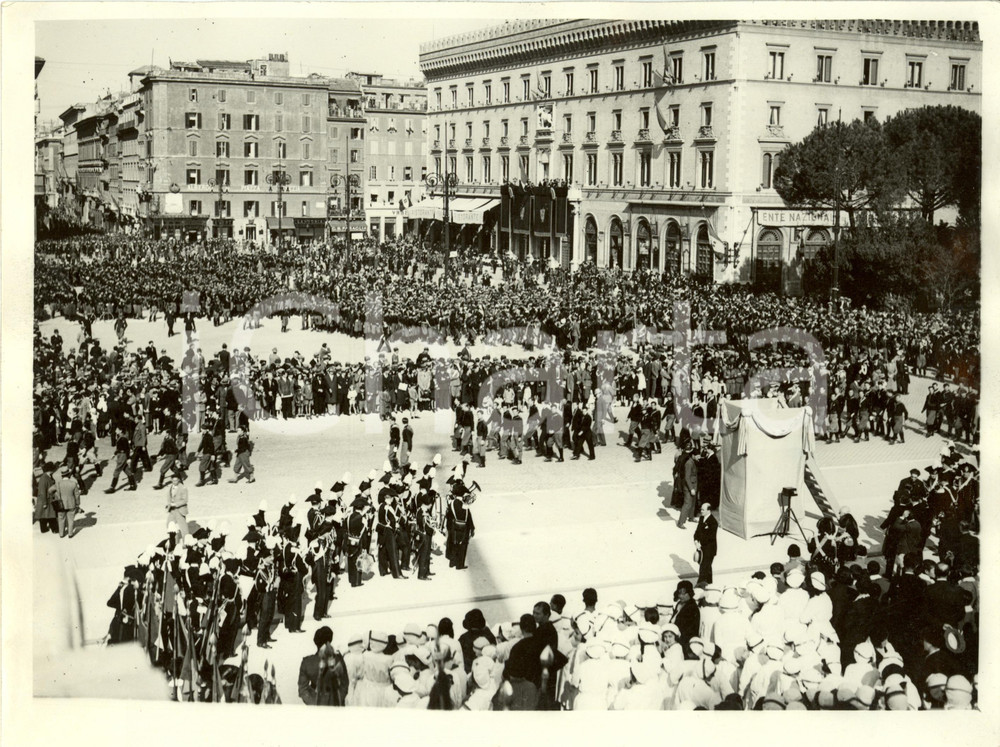 Fotografia d epoca originale 1931 ROMA XIII Annuale Vittoria Corteo Combattenti al Milite Ignoto Fotografia 1
