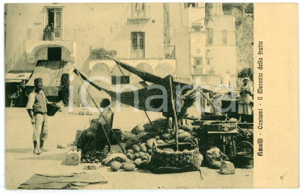 1910 ca AMALFI (SA) Il mercato della frutta - Cartolina ANIMATA FP NV  Cartolina postale d'epoca,  viaggiata. FAIR/discreto Lievi smussature agli angoli Formato: FP originale e autentica 1
