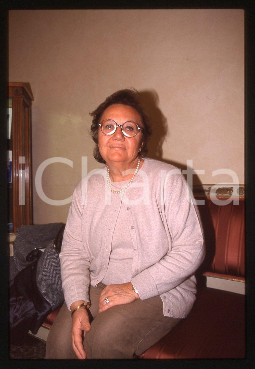 35mm vintage slide* 1990ca ITALIA COSTUME Maria VENTURI Ritratto scrittrice (4)