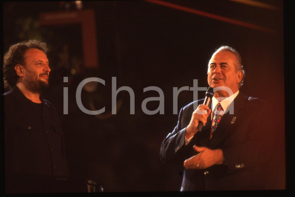 35mm vintage slide* 1996 FESTIVALBAR Ivano FOSSATI e Vittorio SALVETTI sul palco