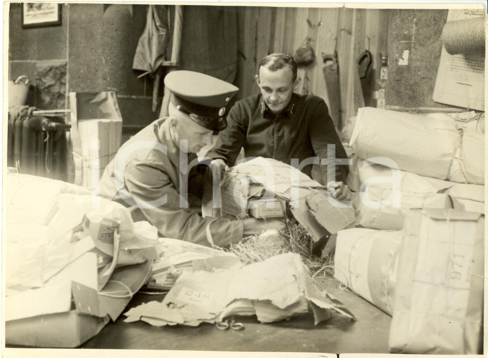 Fotografia d epoca originale 1935 ca BERLINO D L ospedale dei pacchi postali mal legati Fotografia 1