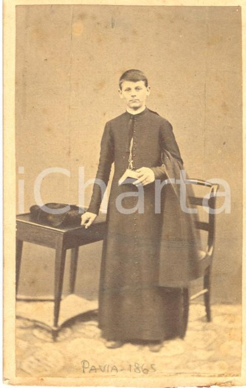 Fotografia d epoca originale 1865 PAVIA Ritratto di giovane seminarista Fotografia 6 x 9 cm 1