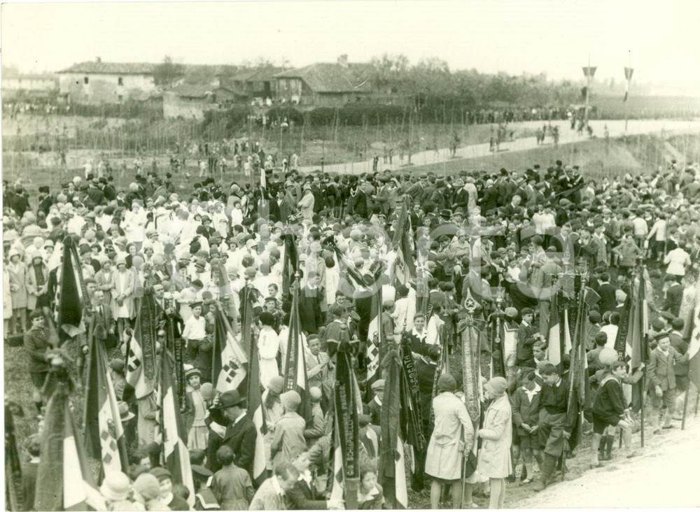 Fotografia d epoca originale 1929 MILANO NOSEDO Bambini delle scuole a Festa degli Alberi Fotografia 1