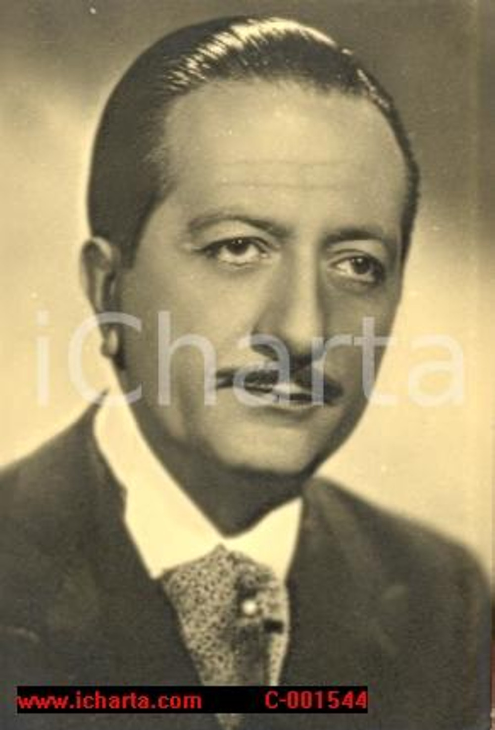 Cartolina originale da collezione 1940 ca ENRICO VIARISIO Foto seriale cartolina FG NV 1