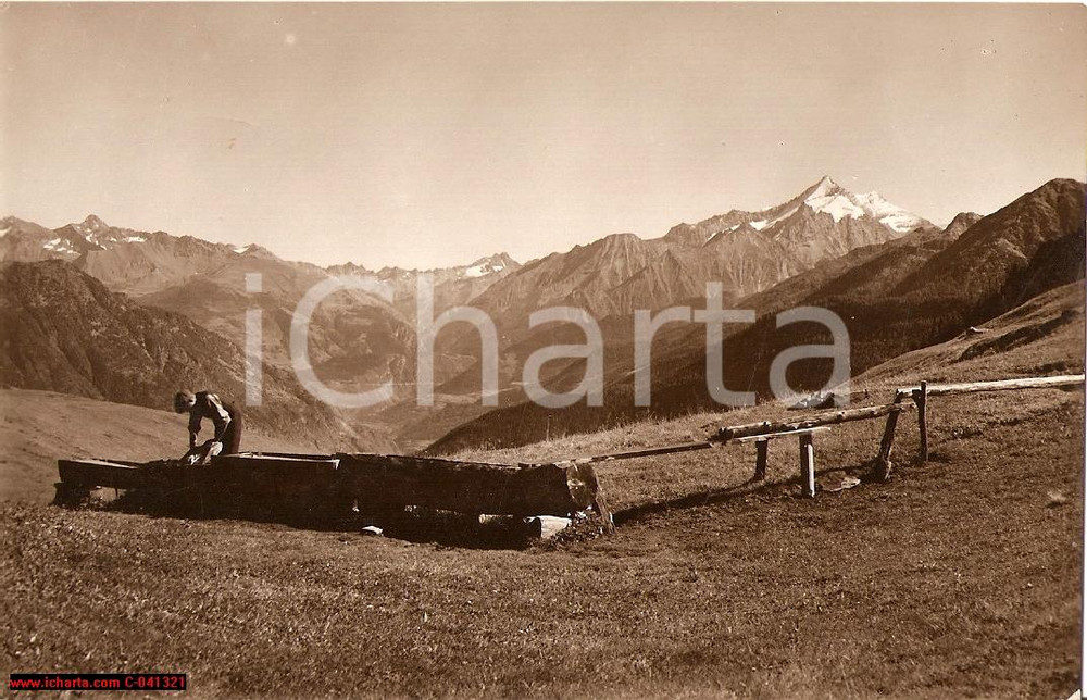 Cartolina originale da collezione 1935 COURMAYEUR AO Veduta della GRIVOLA animata FP VG 1