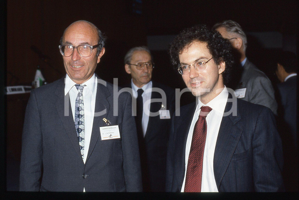 35mm vintage slide* 1986 MILANO Niklas LUHMANN Charles SABEL a un convegno (3)