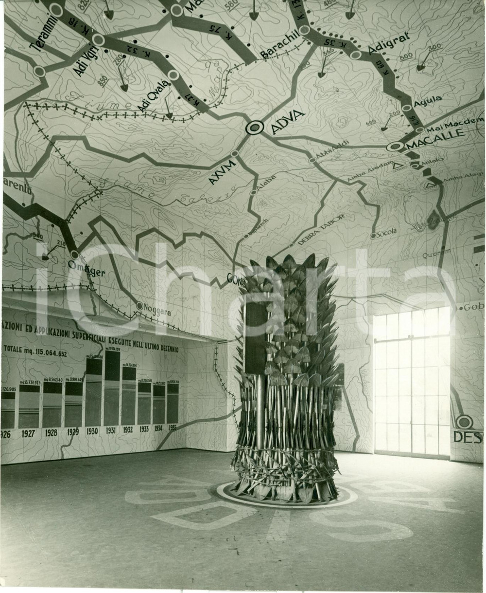 Fotografia d epoca originale 1936 MILANO Padiglione PURICELLI alla Fiera Campionaria FOTOGRAFIA 1