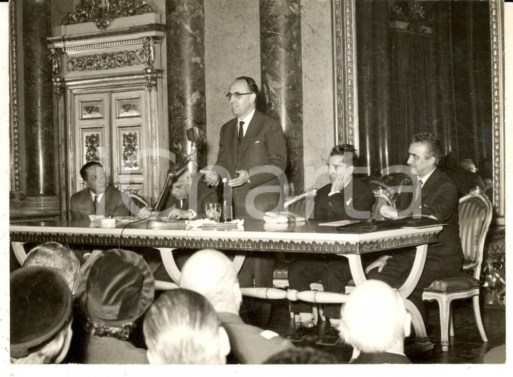 Fotografia d epoca originale 1959 MILANO Circolo della Stampa  Giovanni Battista SCAGLIA al novantennio AIE 1