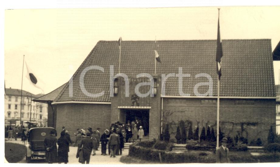 Fotografia d epoca originale 1928 MILANO Fiera Campionaria  Padiglione dell OLANDA Foto 13 x 8 cm 1