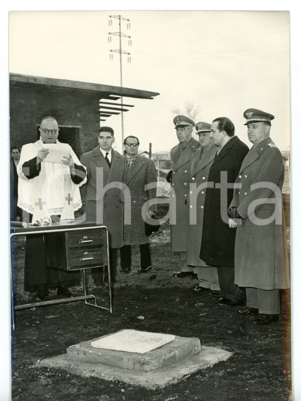 1958 ROMA Via TEANO - Posa prima pietra case appuntati - Giulio ANDREOTTI *Foto Fotografia d'epoca con didascalia coeva al verso. CONDIZIONI: GFORMATO: 13x18 cm     originale e autentica 1
