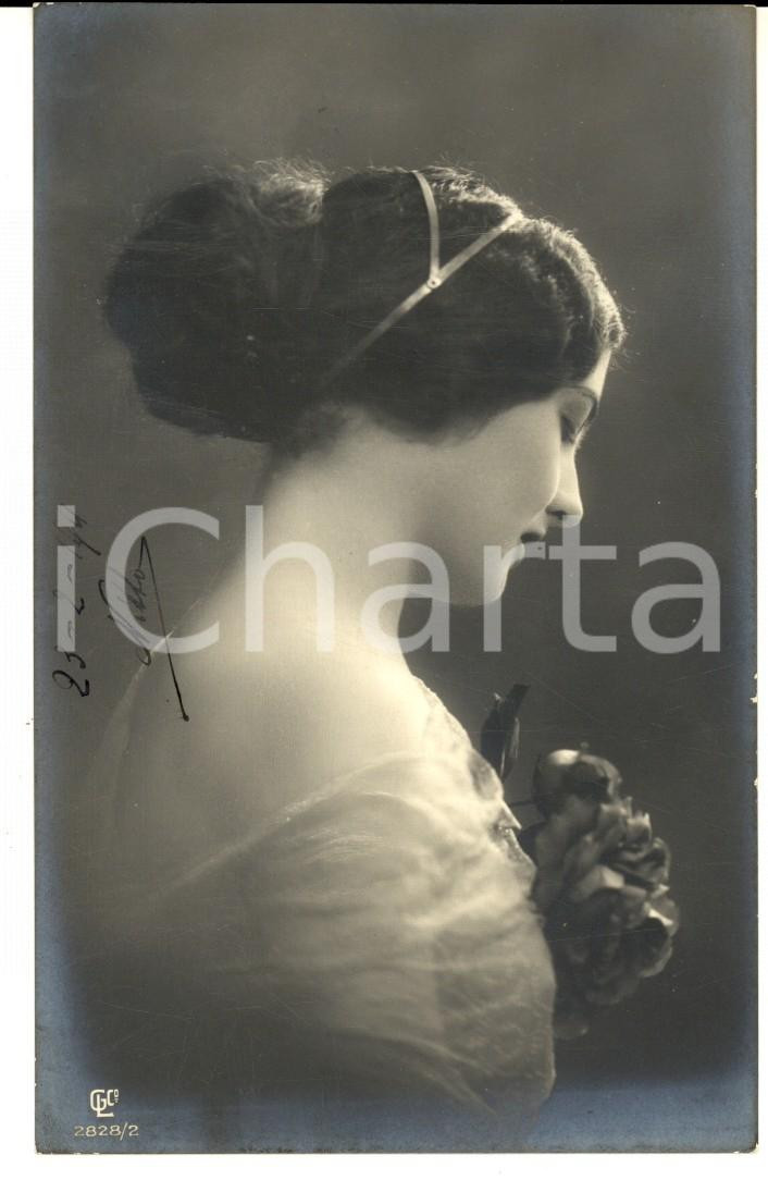 Cartolina originale da collezione 1911 Giovane donna con acconciatura romantica Cartolina VINTAGE ing. BONELLI 1