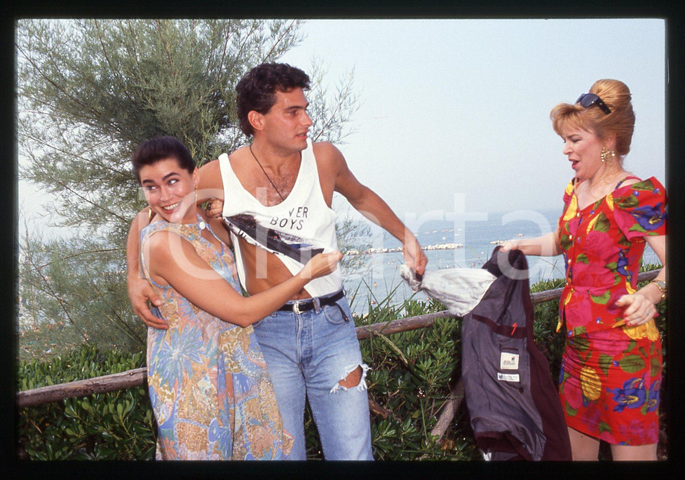 35mm vintage slide* 1991 GABICCE MARE Richard STEINMETZ Rena SOFER Linda COOK 21