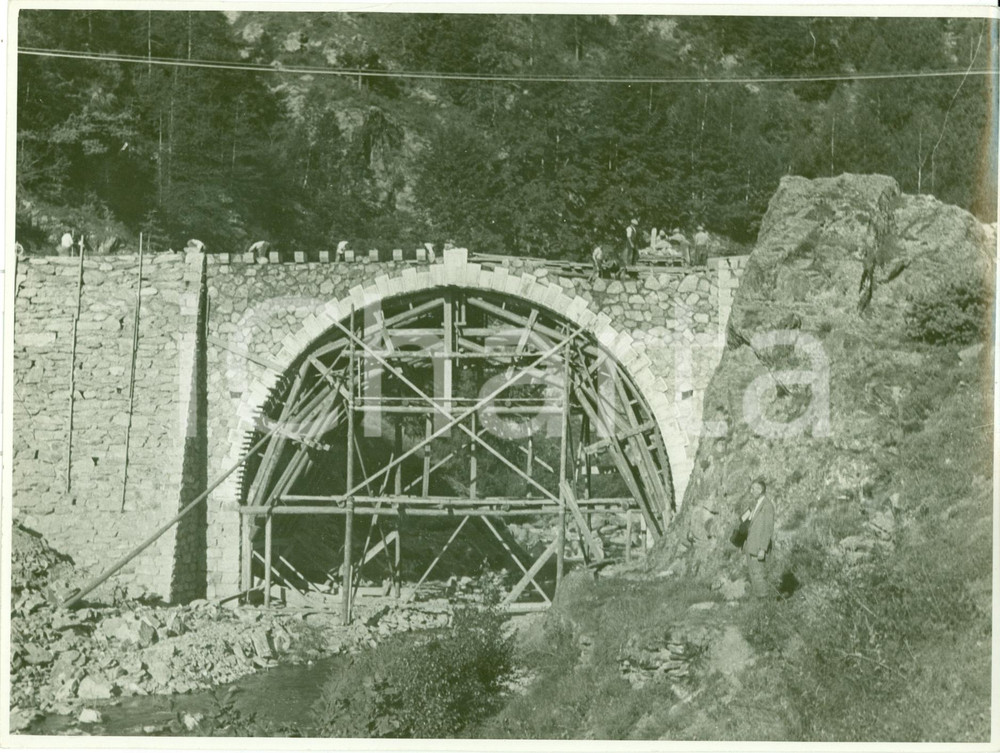 Fotografia d epoca originale 1933 MASSELLO TO Costruzione ponte torrente GERMANASCA Fotografia 1