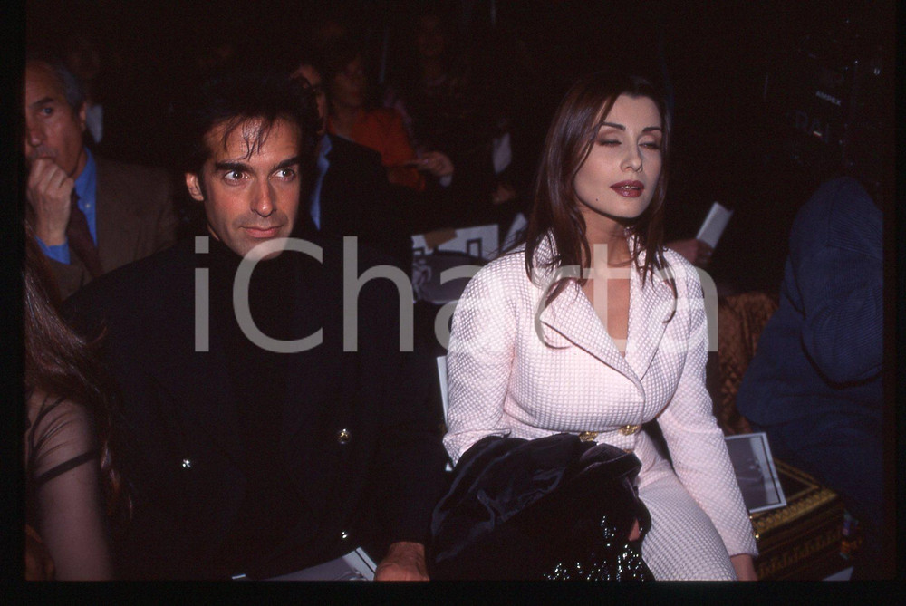 35mm vintage slide* 1995 MODA David COPPERFIELD Claudia KOLL Sfilata VERSACE (1)