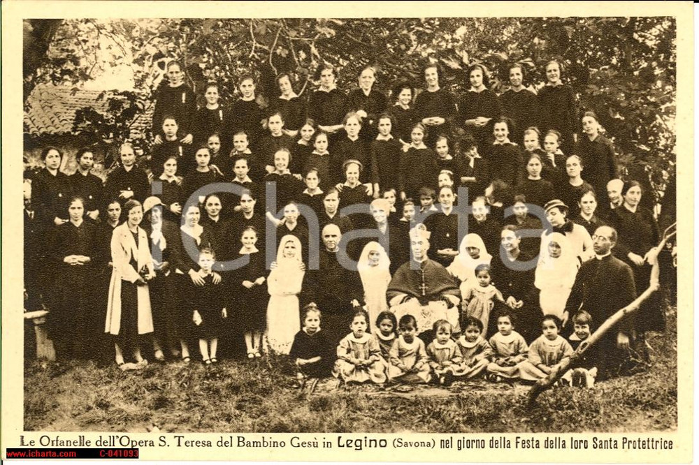 Cartolina originale da collezione 1930 ca LEGINO (SV) Orfanelle Opera S. TERESA FP NV 1