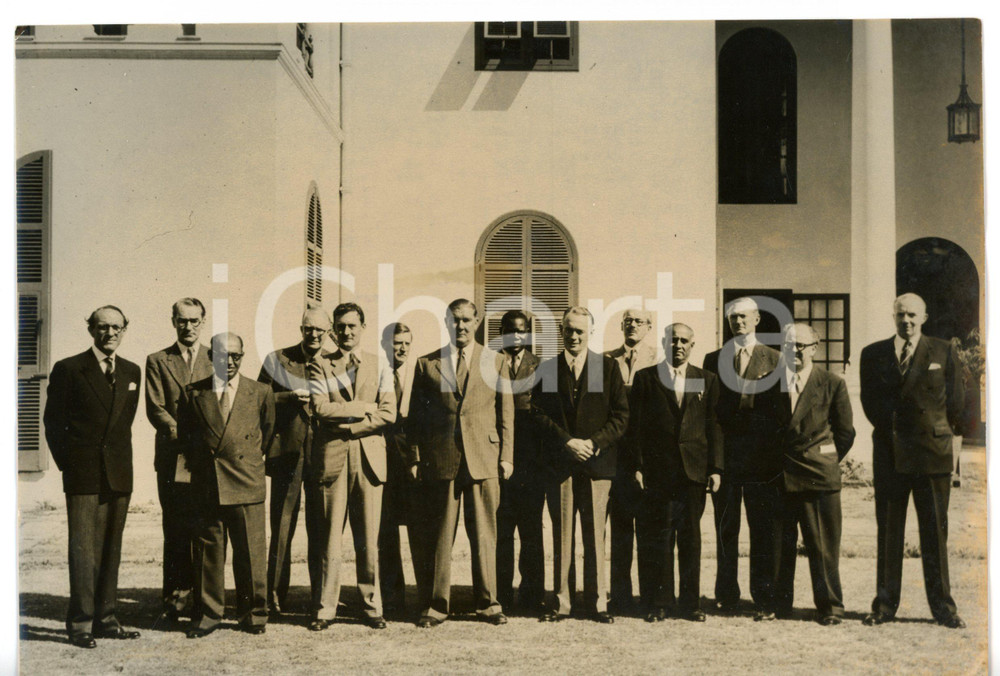 1954 NAIROBI (KENYA) Members of new Council of Ministers - Frederick CRAWFORD