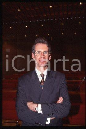 35mm vintage slide* 1995 ca MILAN Patrick GALLAGHER BRITISH TELECOM director(10)