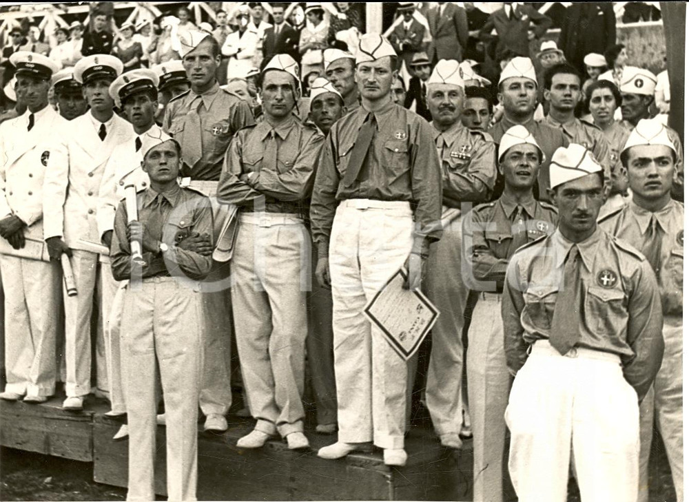 Fotografia d'epoca originale 1936 BERLINO Atleti italiani pronti per le OLIMPIADI 1