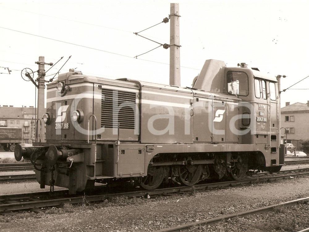 Fotografia d epoca originale 1975 ca OBB Ã–sterreichische Bundesbahnen Locomotiva 2067.88 Foto 24x18 1