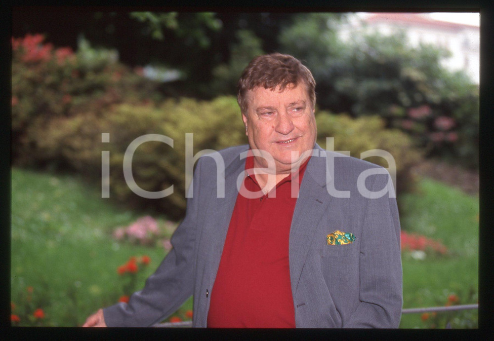 35mm vintage slide* 1995ca ITALIA COSTUME Mario MEROLA Ritratto del cantante (8)