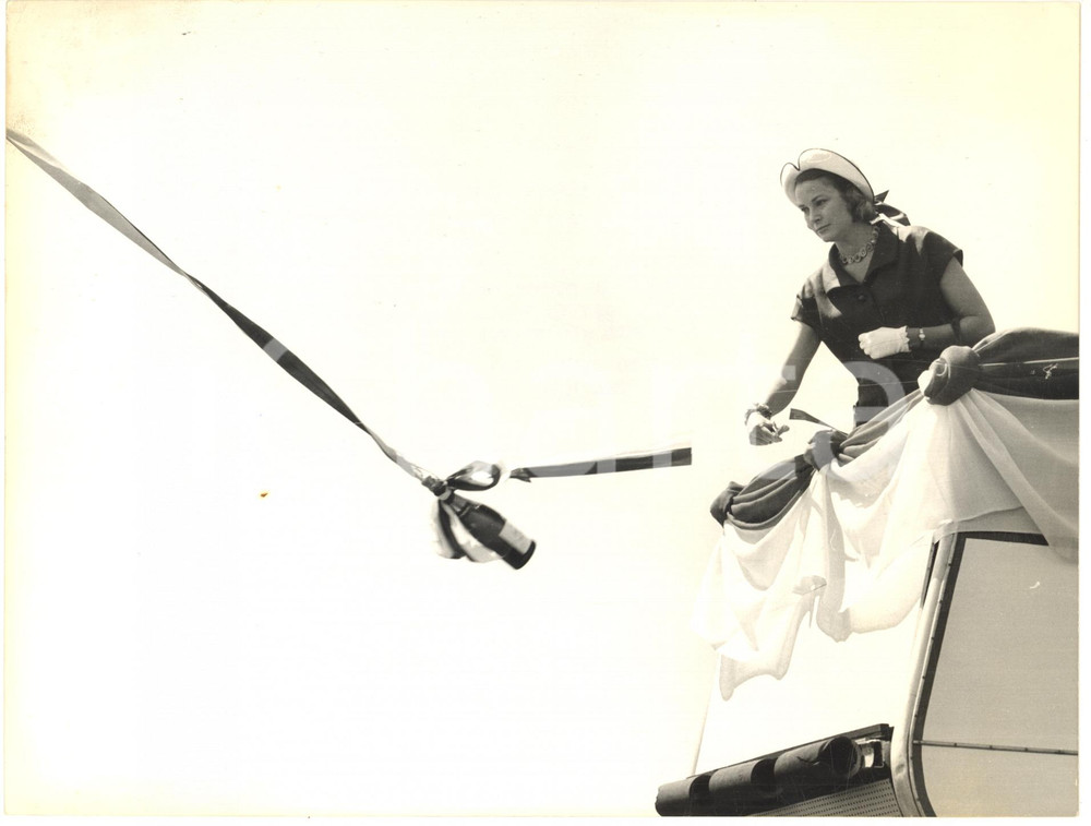 Fotografia d epoca originale 1965 MONACO Principessa Grace battezza 41° CARAVELLE AIR FRANCE Foto DANNEGGIATA 1