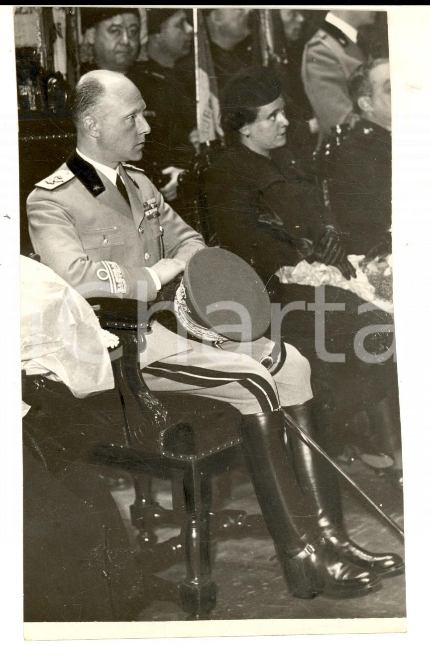 Fotografia d epoca originale 1935 ca MILANO Ritratto Duca di BERGAMO ad una cerimonia ufficiale Foto 10x16 1