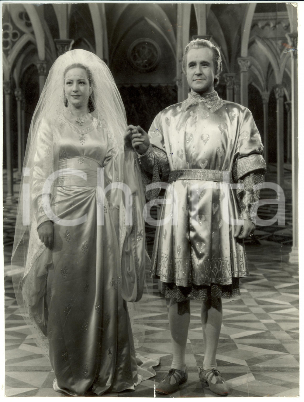 Fotografia d epoca originale 1941 CINEMA Germana PAOLIERI e Carlo TAMBERLANI in Pia de  Tolomei Foto scena 1