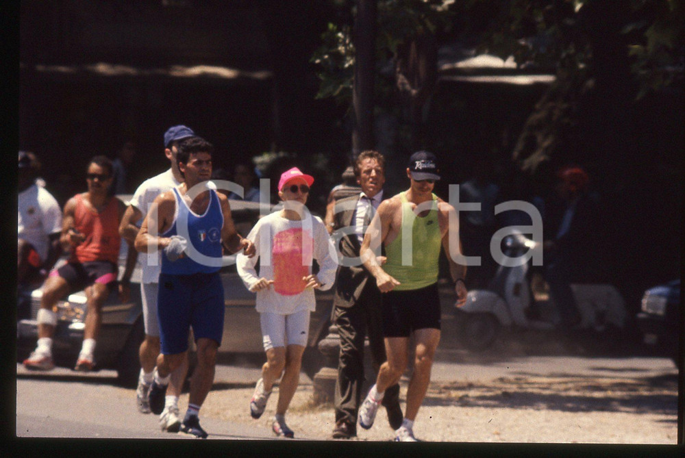 35mm vintage slide* 1990 ca ROMA MADONNA Louise Veronica CICCONE - Jogging 7