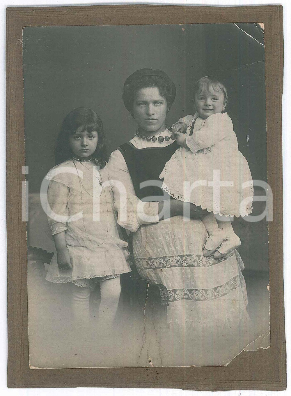 Fotografia d epoca originale 1910 ca MILANO Famiglia RUSCONI  Bambine con la balia Foto 11x16 cm 1