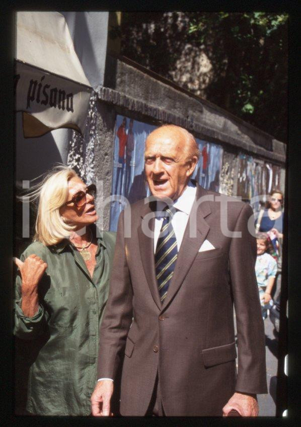 Fotografia d epoca originale 1996 MILANO Raimondo VIANELLO Sandra MONDAINI 35mm vintage slide 13 1