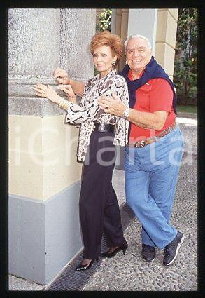 35mm vintage slide* 1999 ca ITALY Ernest BORGNINE American actor and wife (100)
