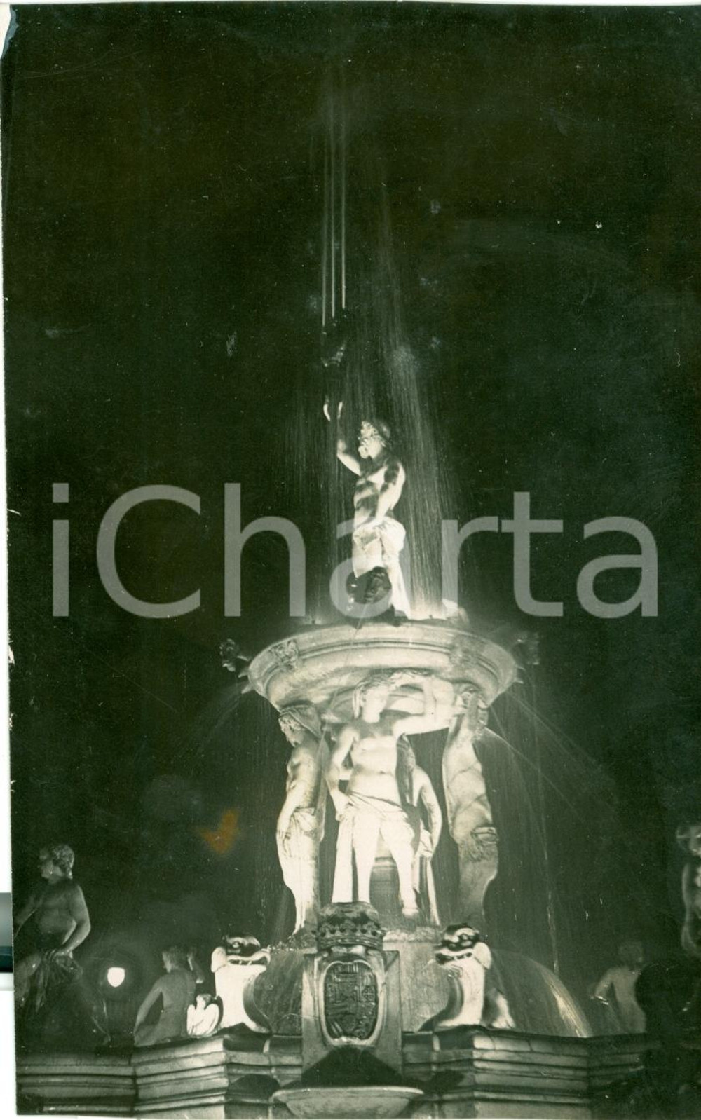 Fotografia d epoca originale 1938 NAPOLI Particolare fontana del NETTUNO Vera fotografia 1
