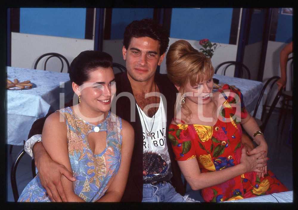 35mm vintage slide* 1991 GABICCE MARE Richard STEINMETZ Rena SOFER Linda COOK 2