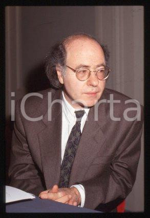 35mm vintage slide* 1995 ca MILAN Ronald WINTROBE Department of Economics (10)