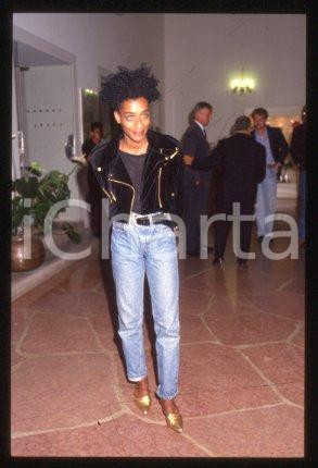 35mm vintage slide* 1990 ca CINEMA "MO' BETTER BLUES" Actress Joie LEE (11)