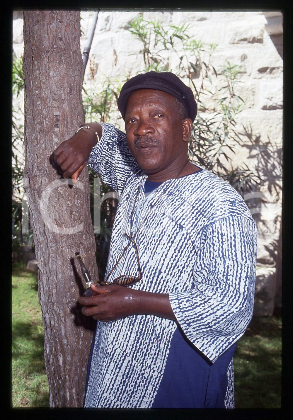 35mm vintage slide* 1990 ca CINEMA Ousmane SEMBÈNE - Ritratto del regista (4)