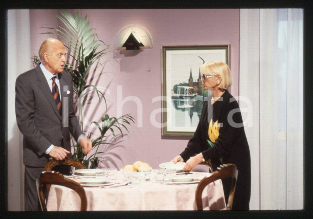 Fotografia d epoca originale 2000 ca CASA VIANELLO Raimondo VIANELLO Sandra MONDAINI 35mm vintage slide 5 1