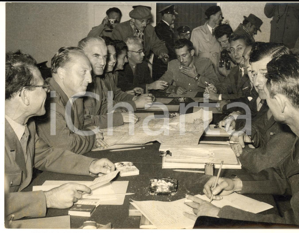 1954 ALBARO VESCOVA' Commissione italo-jugoslava per i nuovi confini *Foto