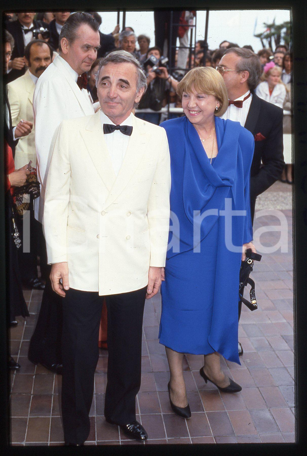 35mm vintage slide* 1990 CANNES Charles AZNAVOUR al Festival del Cinema (9)