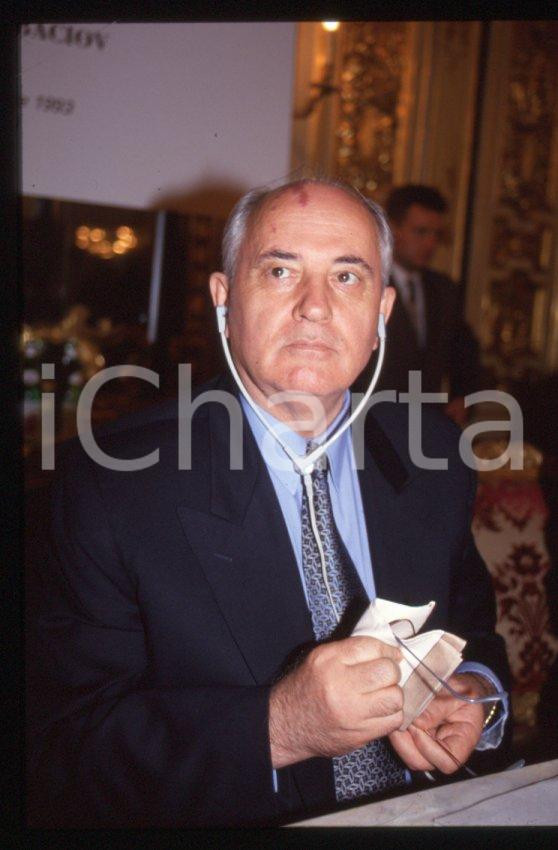 Fotografia d epoca originale 35mm vintage slide 1993 MILANO ISPI Palazzo Clerici  Michail GORBACHEV 3 1