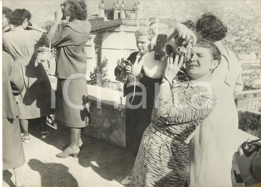 1959 MARSEILLE Visite touristes soviétiques en croisière en Méditerranée *Photo