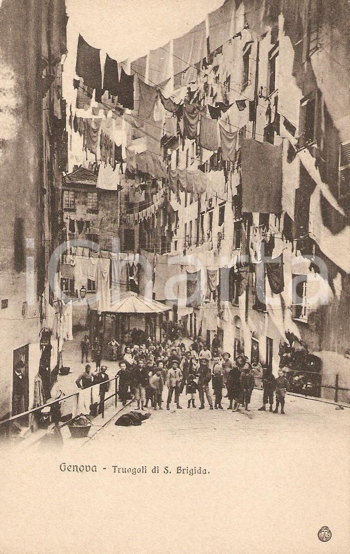 Cartolina originale da collezione 1920 ca GENOVA Truogoli di Santa Brigida  Bambini e panni stesi Cartolina FP NV 1