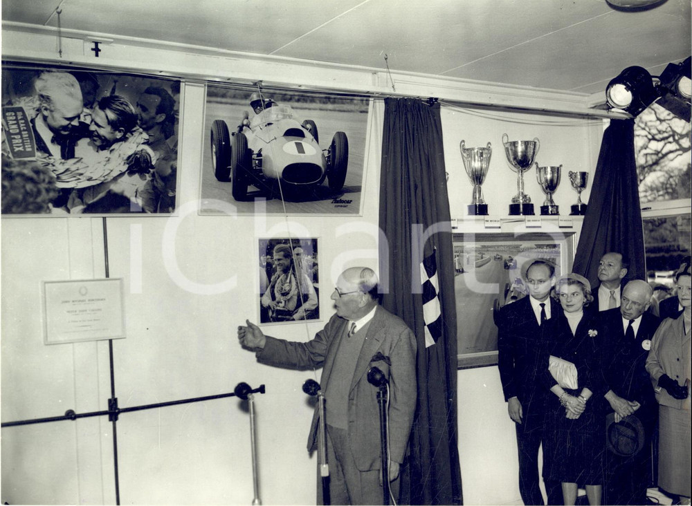 1959 BEAULIEU ABBEY Lord BRABAZON unveils memorial to HAWTHORN and COLLINS