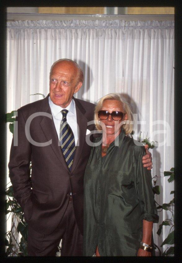 Fotografia d epoca originale 1996 MILANO Raimondo VIANELLO Sandra MONDAINI 35mm vintage slide 17 1