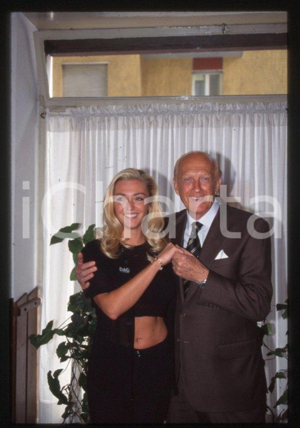 Fotografia d epoca originale 1996 MILANO Raimondo VIANELLO Paola BARALE 35mm vintage slide 5 1